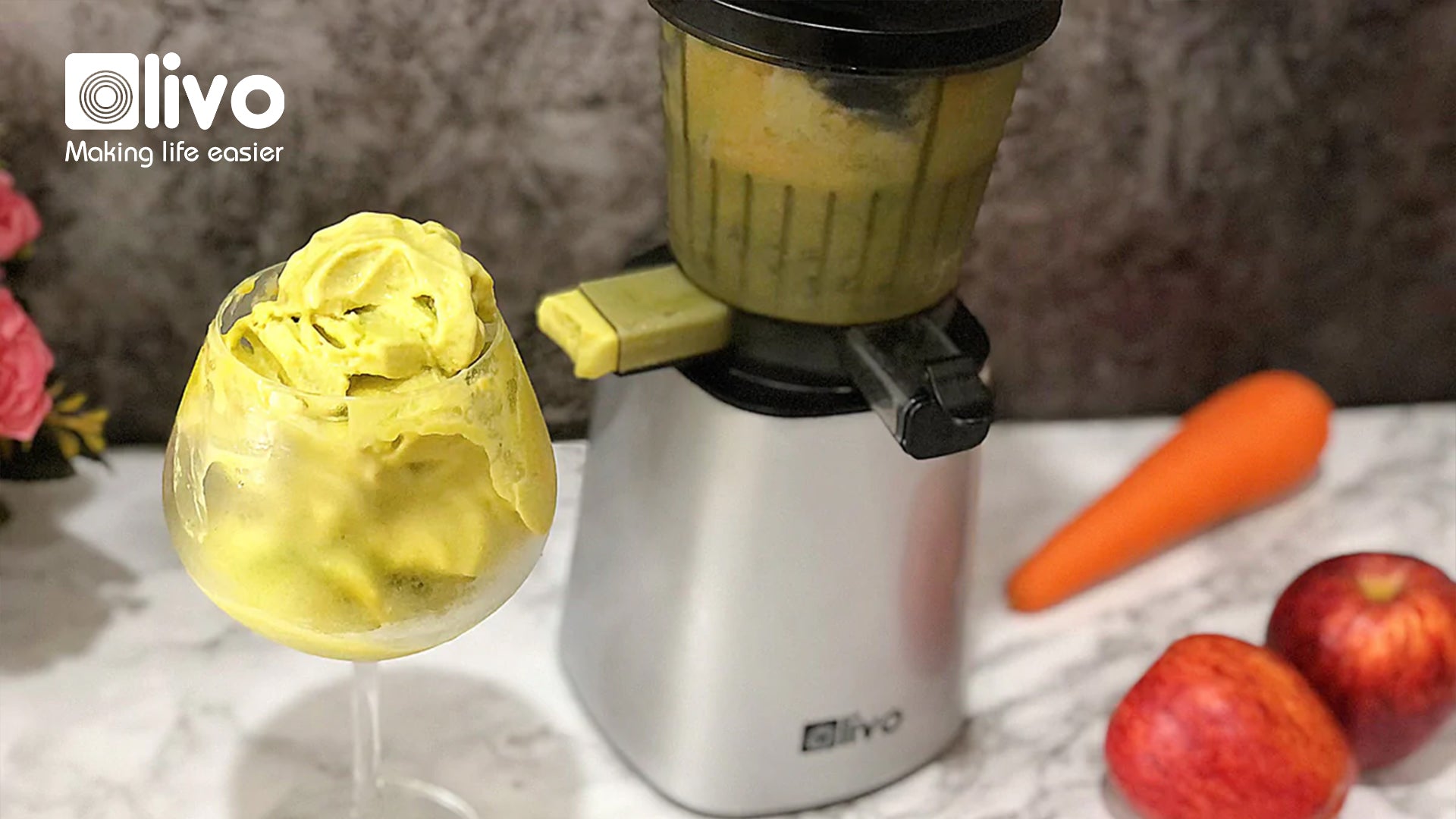Cách làm món kem bơ ngon tại nhà bằng máy ép chậm Olivo SJ210