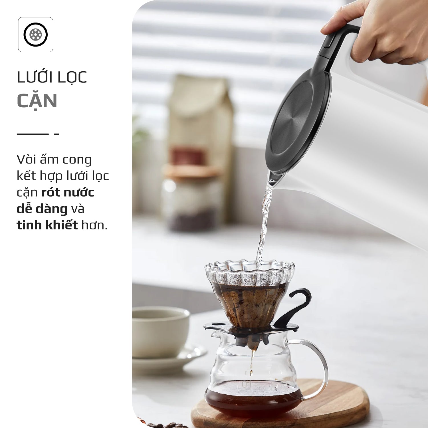 Ấm Siêu Tốc OLIVO EK200 – Màu Trắng Đen Hiện Đại, Lòng Ấm Inox 304, Bảo Vệ 4 Lớp, Dung Tích 1.5L, Công Suất Lớn 1500-1800W